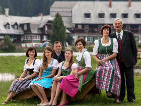 Wandergenuss auf der Alm – mitten im Naturpark auf 1.200 Metern | 3 Nächte inkl. 4-Gang-Menü