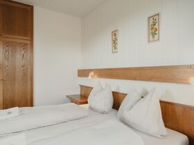 Genussvoll DICH erleben inkl. Klangschalenmassage & Hautberatung mit Verwöhnprogramm | 2 Näche