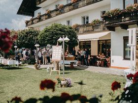 Genussvoll DICH erleben inkl. Klangschalenmassage & Hautberatung mit Verwöhnprogramm | 2 Näche