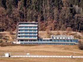 Kurzurlaub mit einzigartigem Blick über den Red Bull Ring | 2 Tage inkl. Therme AquaLux