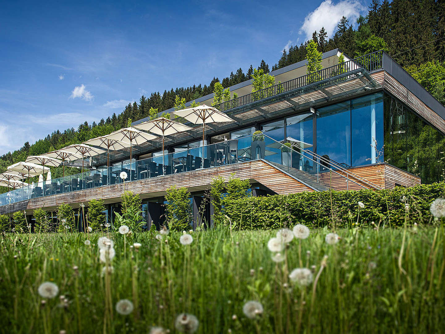 Kurzurlaub mit einzigartigem Blick über den Red Bull Ring | 3 Tage inkl. Therme AquaLux