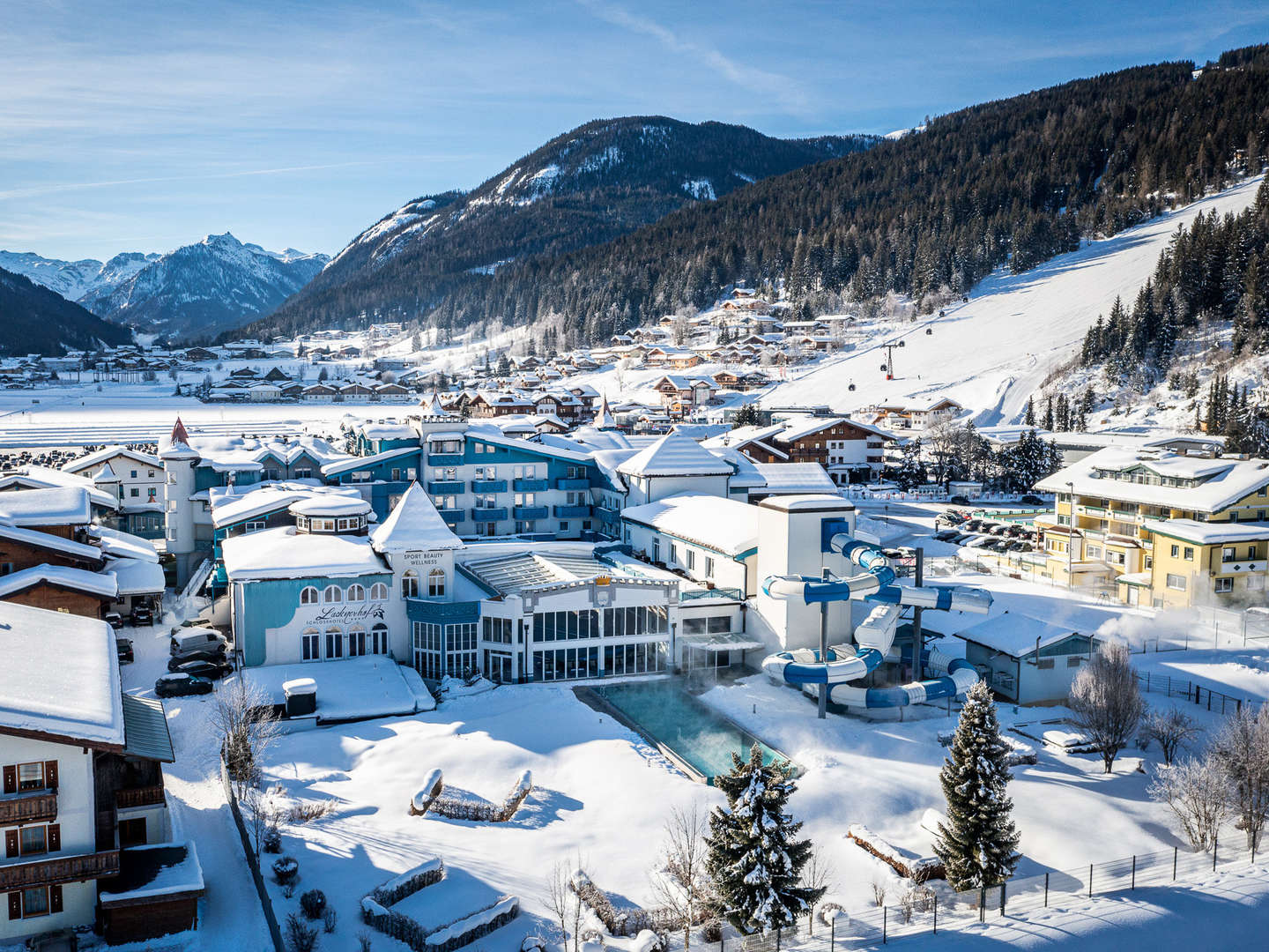 Familien Last-Minute-Stay in Flachau inkl. Fahrt mit dem Lucky Flitzer & Wasser Erlebniswelt