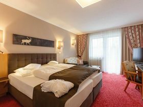 Romantik & Wellness inkl. Entspannungsmassage + Peeling im 4* Das Schlössl