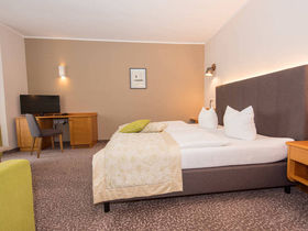 Ahoi Mädels. Cliquentage im kleinen Haus am Wald | 2 Nächte