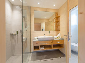 Familienurlaub inkl. Bergbahnen, Bummelzug, Linien- und Wanderbusse u.v.m. | 2 Nächte