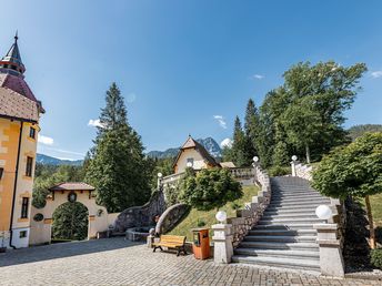 Natur, Genuss & Kultur im Naturohotel Schloss Kassegg inkl. Klosterbibliothek & Museen Stift Admont 