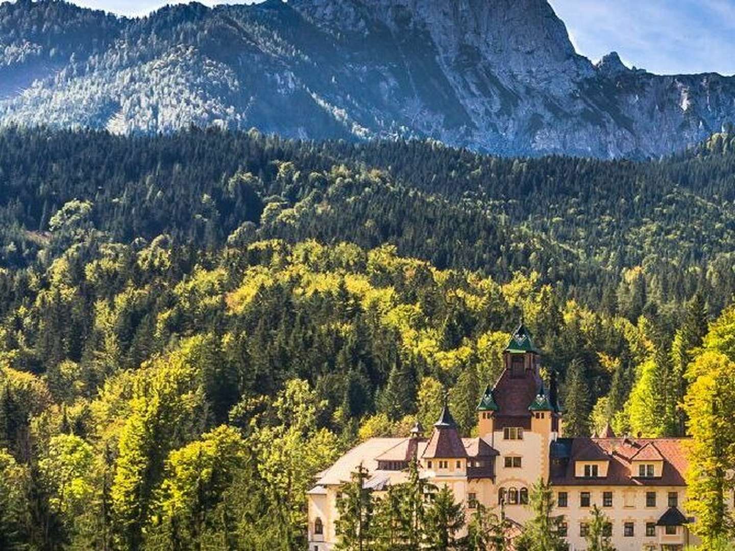 Natur, Genuss & Kultur im Naturohotel Schloss Kassegg inkl. Klosterbibliothek & Museen Stift Admont 