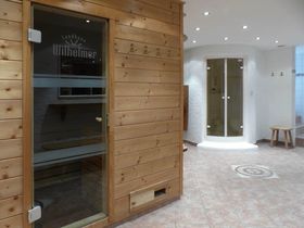 Familienurlaub inkl. Eintritt in die Erlebniswelt Therme AquaLux | 1 Kind bis 13,9 gratis | 3 Nächte