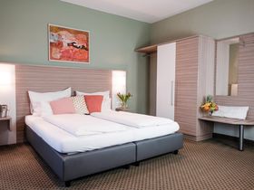  Thermenauszeit inkl. Tageseintritt in das Thermenresort Loipersdorf