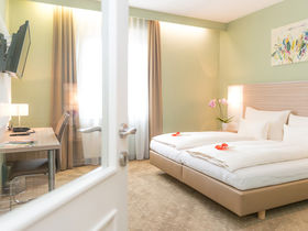  Thermenauszeit inkl. Tageseintritt in das Thermenresort Loipersdorf