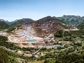 2 Nächte im Erzberg Alpin Resort inkl. Frühstück, Abenteuer Erzberg mit Hauly Fahrt & Vitalbad