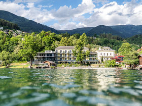 Kurzurlaub am Millstätter See mit Privatstrand & Infinitypool | 4 Nächte 