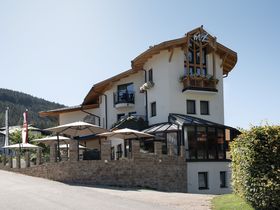 Winter, Romantik & Genuss in Filzmoos inkl. Fondue am Berg