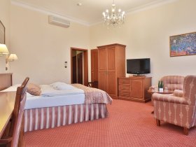 Romantischer Aufenthalt für zwei im Olympia Wellness Resort in Karlsbad | 2 Nächte 