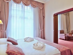 Romantischer Aufenthalt für zwei im Olympia Wellness Resort in Karlsbad | 2 Nächte 