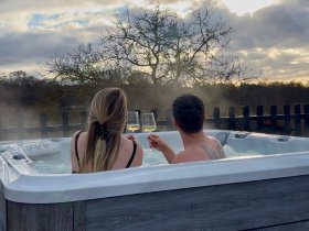 Valentinstag-Special im Landhaus inkl. Candle-Light-Dinner | 3 Tage  2