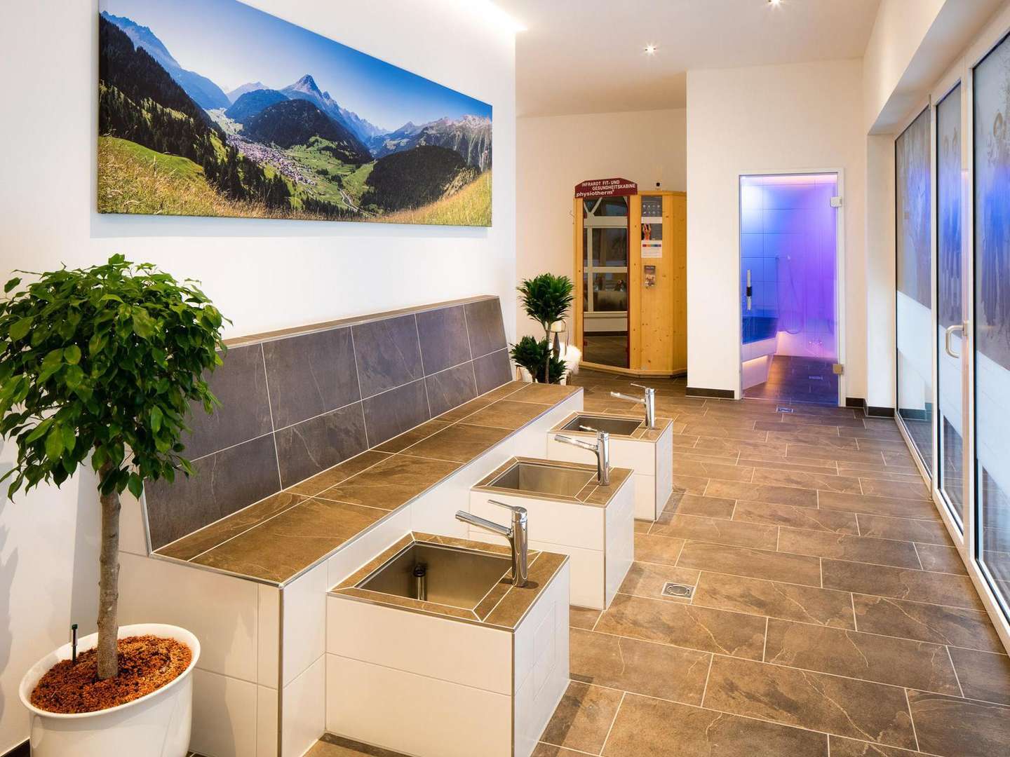 Auszeit in den Tiroler Bergen inkl. Abendwahlmenü & Wellness | 6 Nächte