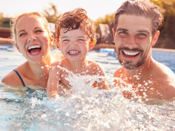 Familienurlaub in der Sonnentherme Lutzmannsburg | 8 Tage All Inclusive, Therme & Kinderbetreuung