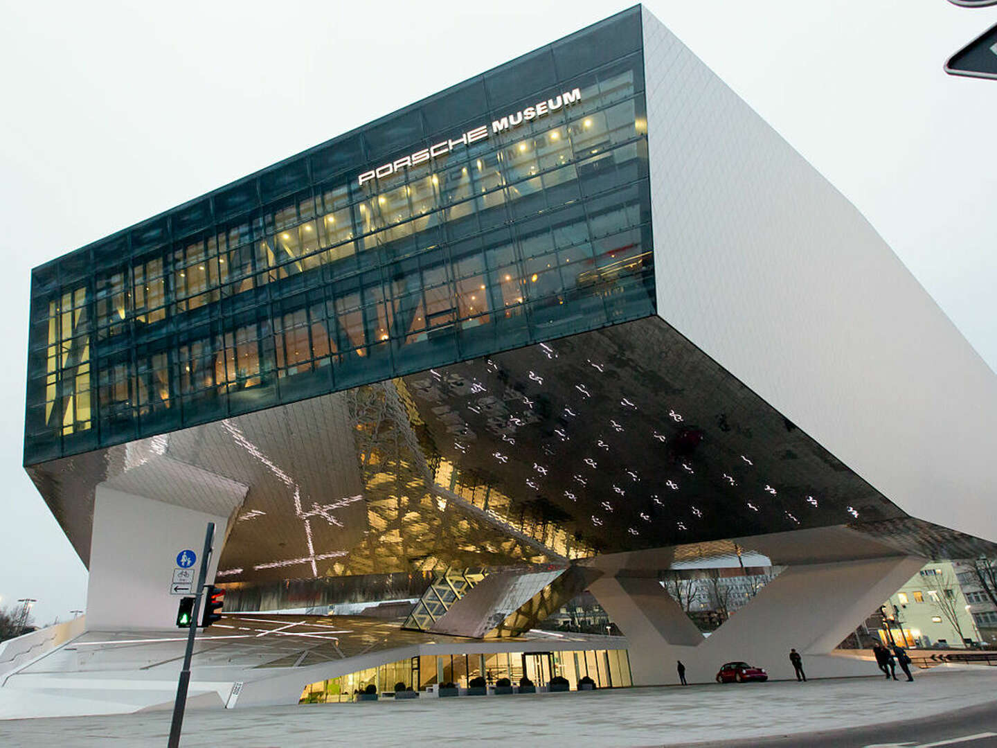 Stuttgart-Trip für Autoliebhaber: 5 Tage Porsche Museum