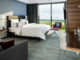 Black Deal winterlicher Aufenthalt vor den Toren Hamburgs