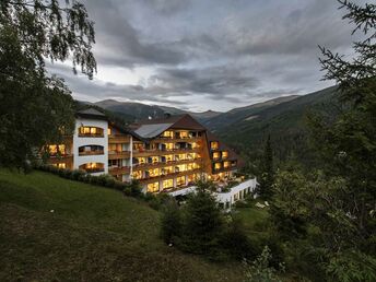 Auszeit in den Bergen für Groß & Klein - Frühstücksspezial im Hotel St. Oswald | 3 Nächte