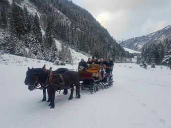 Salzburger Bergadvent - Weihnachten wie früher inkl. Punsch & Adventmarkt