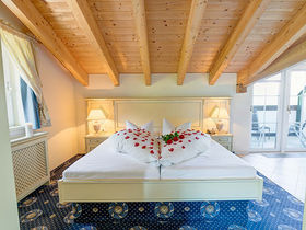 Weihnachtstraum für Zwei in Tirol inkl. Galadinner | 5 Nächte