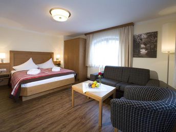 5=4 Spezial im 4*S Hotel im Zillertal - Berge & Wellness