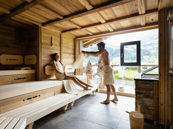5=4 Spezial im 4*S Hotel im Zillertal - Berge & Wellness
