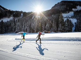 Märzsonne & Schneezauber in Saalbach Hinterglemm (7 Nächte)