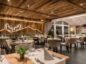 La Bella Vita erleben – Südtirols 4**** MONDI Hotel Tscherms genießen | 3 Nächte