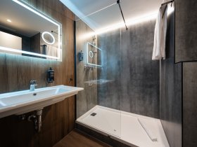 Städtetrip nach Linz  mit Sonnenterrasse & Außenpool | 7 Nächte