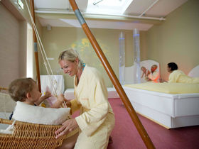 Sunny Bunny's 3 Nächte im Hotel der Sonnentherme mit Baby- & Kinderbetreuung 