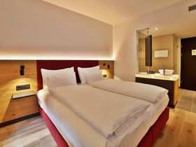 Romantikurlaub - Genussvoll mit Süßem & Prosecco an der Donau | 5 Nächte