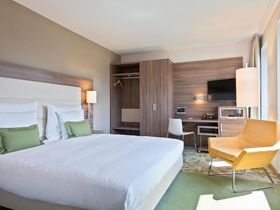 VIP Kurzurlaub in Düsseldorf | 3 Tage inkl. Lounge Zugang