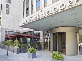 VIP Kurzurlaub in Düsseldorf | 3 Tage inkl. Lounge Zugang