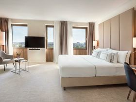 VIP Kurzurlaub in Düsseldorf | 3 Tage inkl. Lounge Zugang