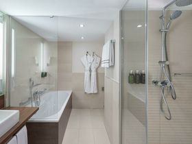 VIP Kurzurlaub in Düsseldorf | 3 Tage inkl. Lounge Zugang