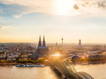 Erlebe und entdecke Köln am Rheinufer | 3 Tage