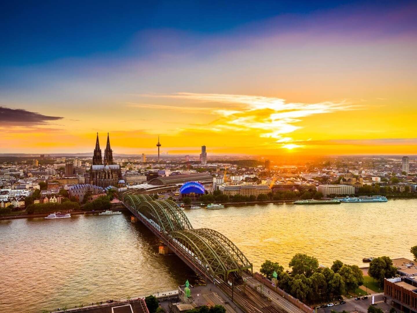 Erlebe und entdecke Köln am Rheinufer | 6 Tage