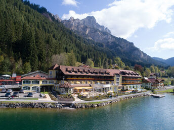 Kurztrip nach Tirol - Ihre Kleine Auszeit im 4* Hotel am See