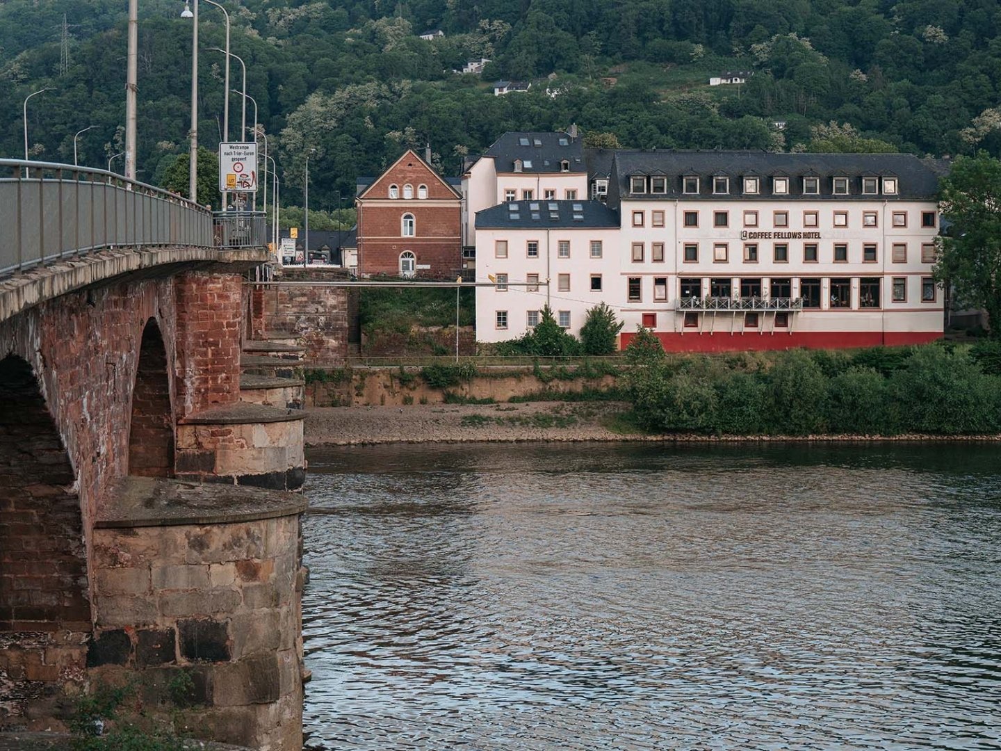 Ein Boxenstopp mit Moselblick - 2 Tage inkl. Lunchpaket & Moselwein