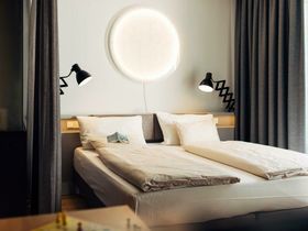 Harrys Home Burg Hohenwerfen Package  