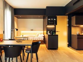 Harrys Home Burg Hohenwerfen Package  