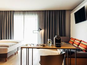 Harrys Home Burg Hohenwerfen Package  