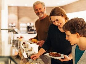 Harrys Home Burg Hohenwerfen Package  