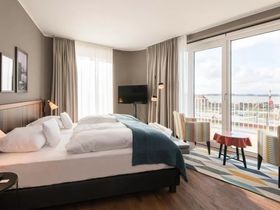 2 Tage THE LIBERTY Hotel Bremerhaven & das Klimahaus erleben