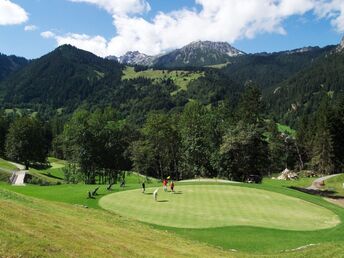 4=3 Bonustage nach Pfingsten im Familienhotel in Vorarlberg