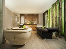 Komfortables Hotel 100 m vom Strand  | 2ÜF