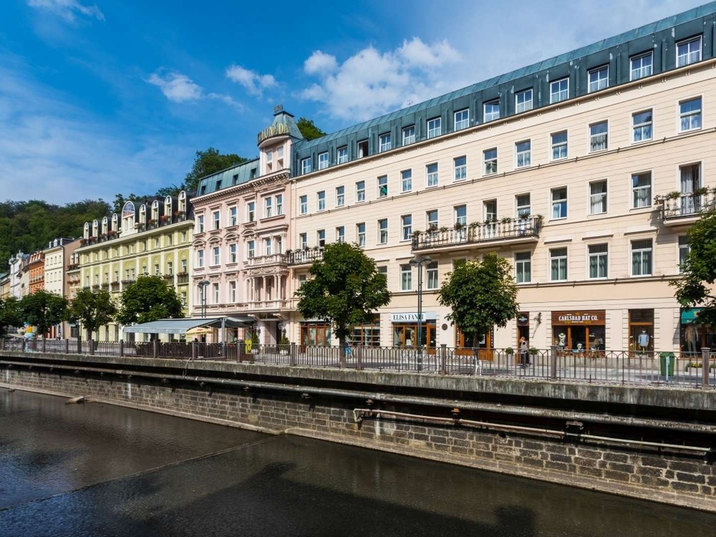  Kurzurlaub mit Halbpension und Behandlungen im Hotel Kolonada - 6 Nächte 